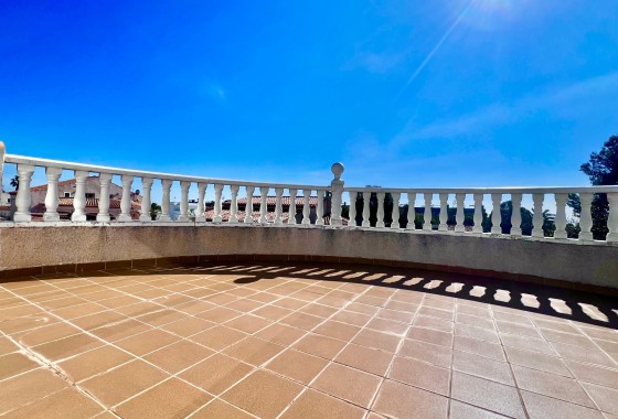 Herverkoop - Vrijstaande Villa -
Orihuela Costa - La Zenia