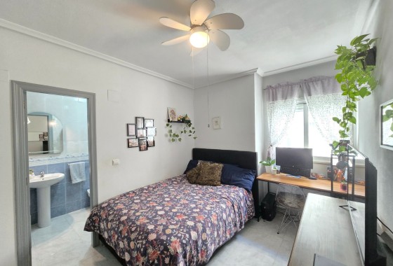 Sprzedaż - Apartament mieszkanie -
Los Montesinos *