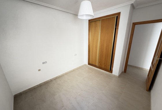 Revente - Appartement -
Los Montesinos