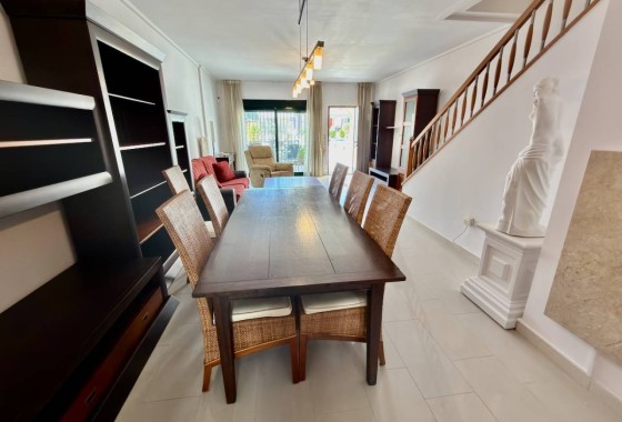 Venta - Chalet Independiente -
Ciudad Quesada - Rojales - Dona Pepa