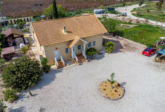 Venta - Finca Propiedad rural -
Crevillente