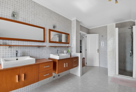 Venta - Finca Propiedad rural -
Crevillente