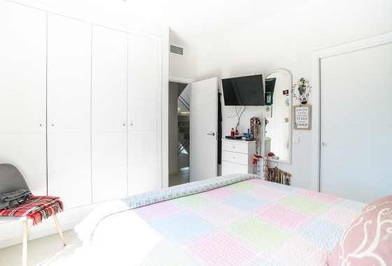 Sale - Detached Villa -
Pilar de la Horadada