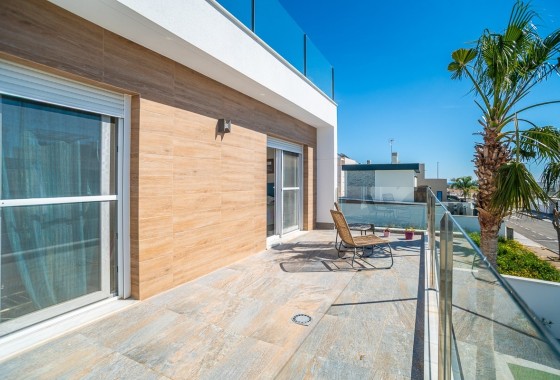 Sale - Detached Villa -
Pilar de la Horadada