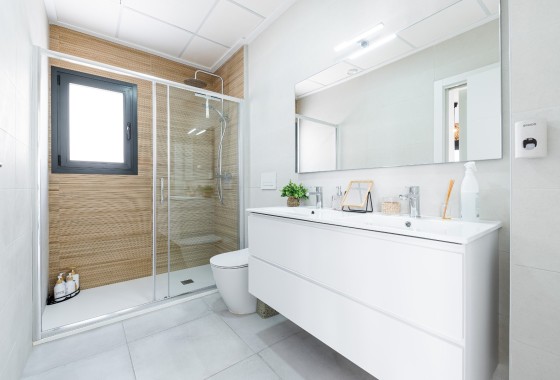 Venta - Chalet Independiente -
Los Montesinos