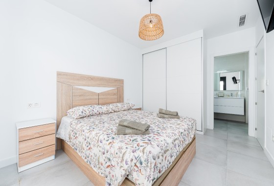 Venta - Chalet Independiente -
Los Montesinos