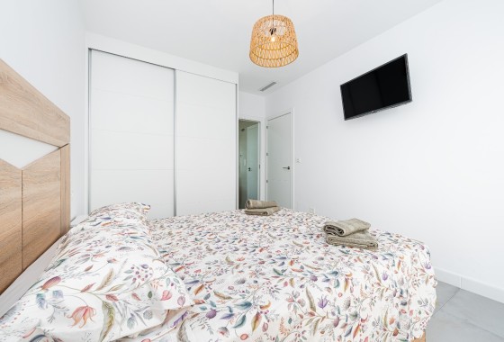 Venta - Chalet Independiente -
Los Montesinos