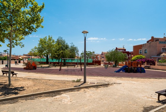 Venta - Chalet Independiente -
Los Montesinos