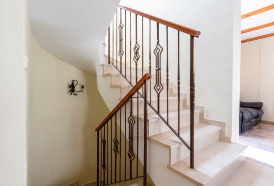 Venta - Chalet Independiente -
Villamartín