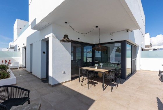 Venta - Casa de pueblo -
Dolores