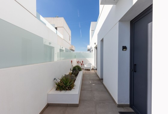 Venta - Casa de pueblo -
Dolores