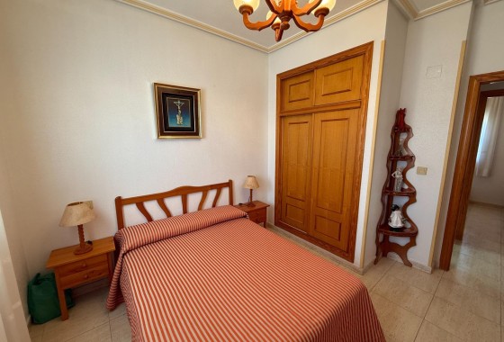 Revente - Appartement -
Torrevieja - Aguas Nuevas