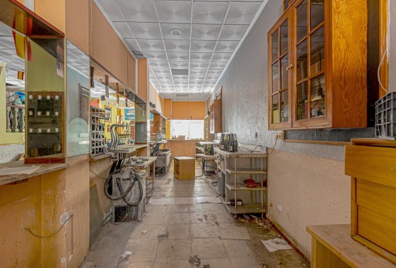 Sale - Commercial -
Torrevieja - Playa del Cura