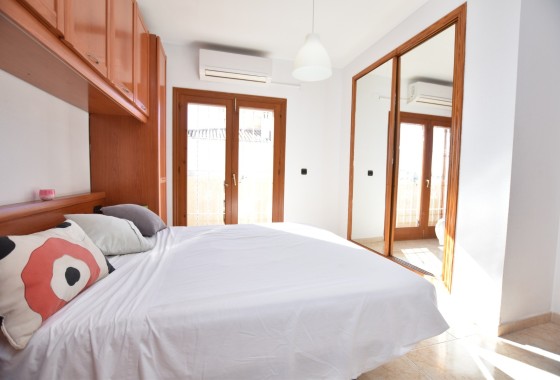 Revente - Villa mitoyenne -
Orihuela Costa - Playa Flamenca