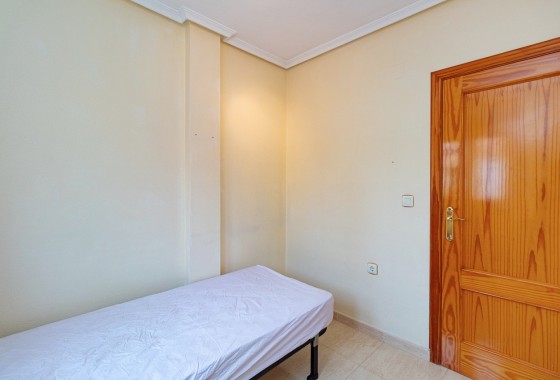 Herverkoop - Stadswoning -
Playa Flamenca