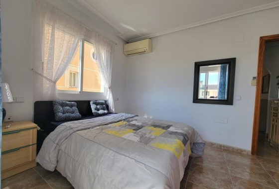 Venta - Casa de pueblo -
Pilar de la Horadada - Torre de la Horadada