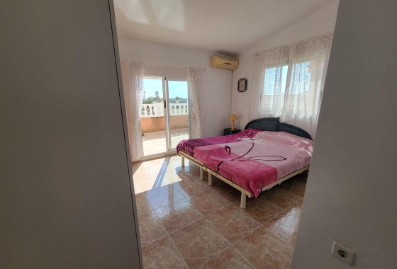 Venta - Casa de pueblo -
Pilar de la Horadada - Torre de la Horadada