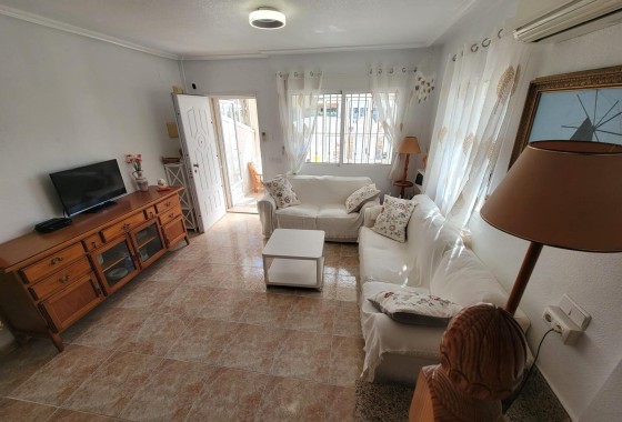 Venta - Casa de pueblo -
Pilar de la Horadada - Torre de la Horadada