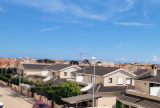 Venta - Casa de pueblo -
Pilar de la Horadada - Torre de la Horadada