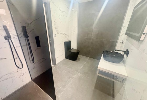 Revente - Villa Individuelle -
Orihuela Costa