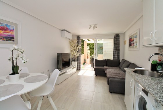 Herverkoop - Apartement Flat -
Villamartín