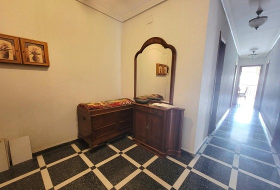 Sprzedaż - Apartament mieszkanie -
Torrevieja - Center