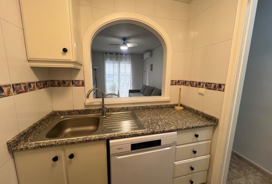 Revente - Appartement -
Torrevieja - Centro