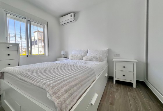 Sprzedaż - Willa wolnostojąca -
San Miguel de Salinas - Las filipinas