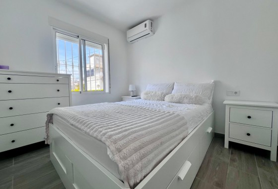 Sprzedaż - Willa wolnostojąca -
San Miguel de Salinas - Las filipinas