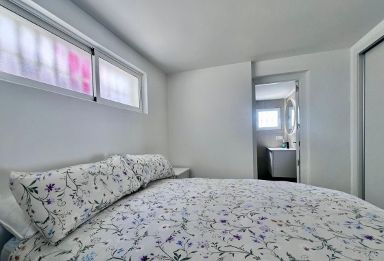 Sprzedaż - Willa wolnostojąca -
San Miguel de Salinas - Las filipinas