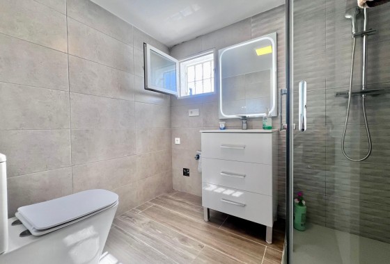 Sprzedaż - Willa wolnostojąca -
San Miguel de Salinas - Las filipinas