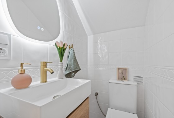 Resale - Stadthaus -
La Florida