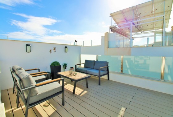 Sale - Town house -
Villamartín