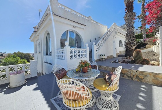 Revente - Villa Individuelle -
Rojales - La Marquesa