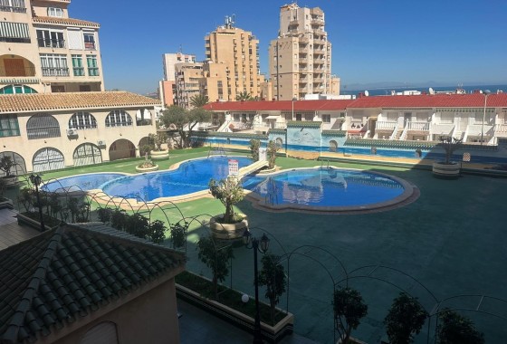 Revente - Appartement -
Torrevieja - Torre la mata