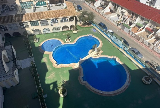Revente - Appartement -
Torrevieja - Torre la mata