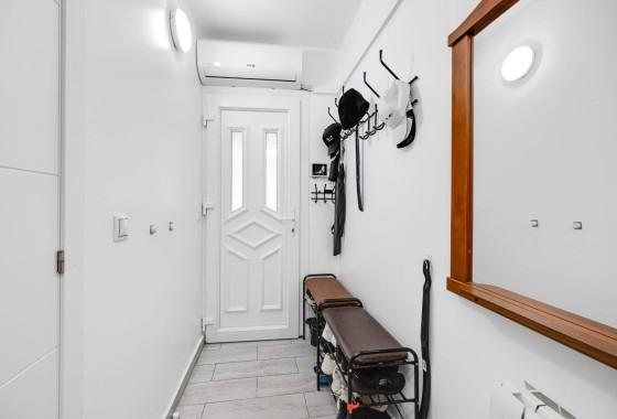 Revente - Maison de ville -
Torrevieja - Calas blanca