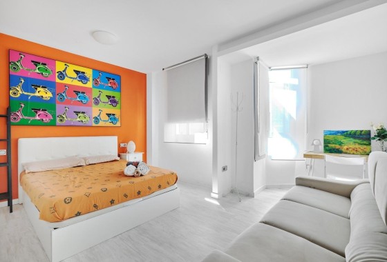 Revente - Appartement -
Torrevieja - Playa del Cura