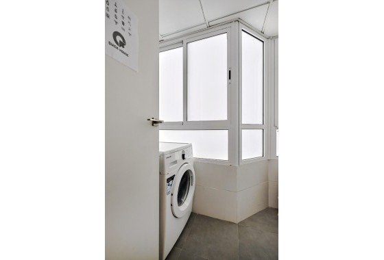 Revente - Appartement -
Torrevieja - Playa del Cura