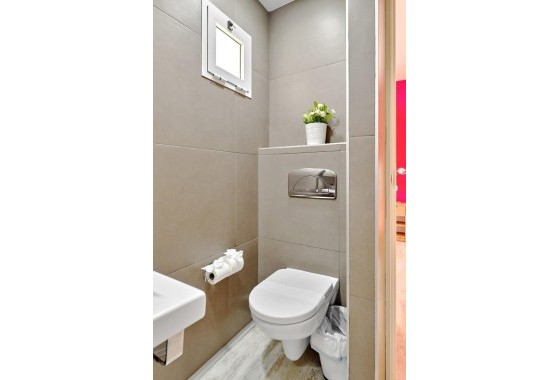 Revente - Appartement -
Torrevieja - Playa del Cura