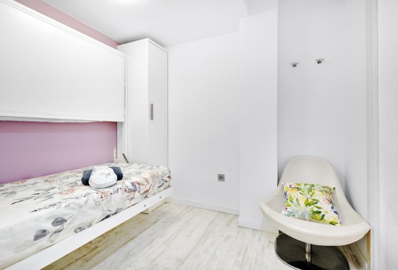 Revente - Appartement -
Torrevieja - Playa del Cura