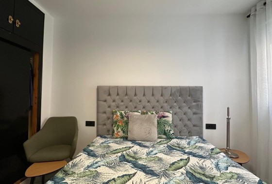 Revente - Appartement -
Torrevieja - Playa del Cura