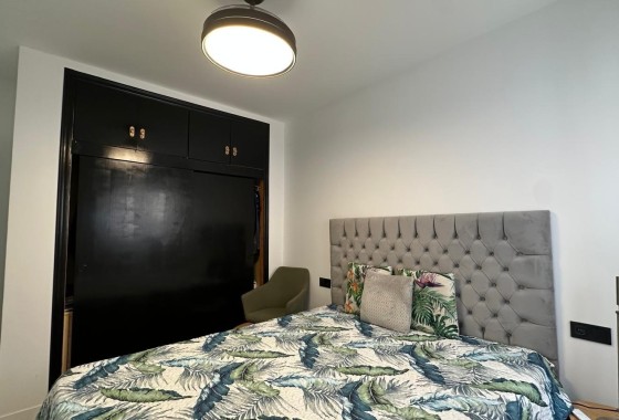 Revente - Appartement -
Torrevieja - Playa del Cura