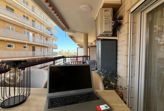 Revente - Appartement -
Torrevieja - Playa del Cura