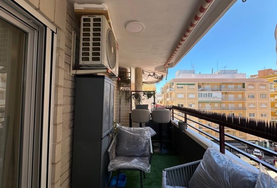 Revente - Appartement -
Torrevieja - Playa del Cura