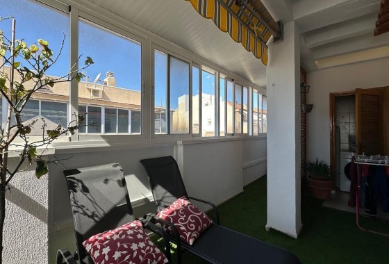 Revente - Appartement -
Torrevieja - Centro