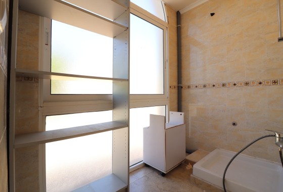 Herverkoop - Commercieel -
Algorfa - La Finca Golf Resort