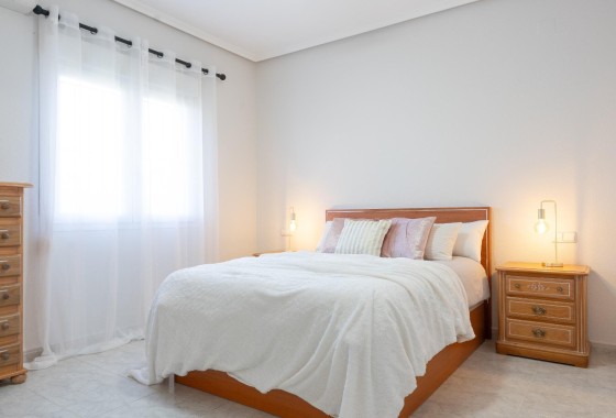 Resale - Freistehende Villa -
Orihuela Costa - Playa Flamenca
