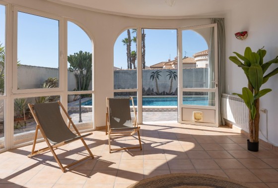 Resale - Freistehende Villa -
Orihuela Costa - Playa Flamenca