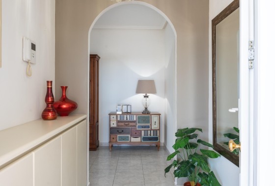 Resale - Freistehende Villa -
Orihuela Costa - Playa Flamenca